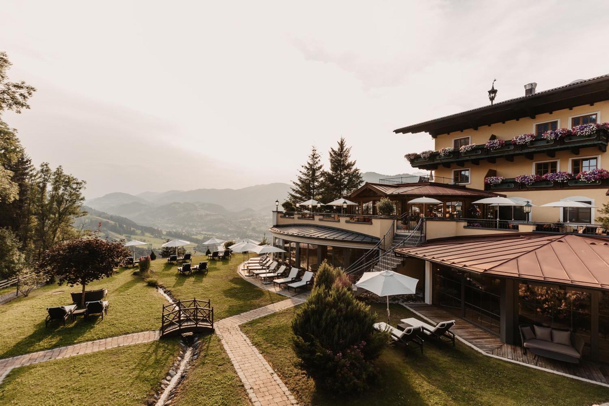 Gut Berg Naturhotel Sankt Johann im Pongau Exterior foto