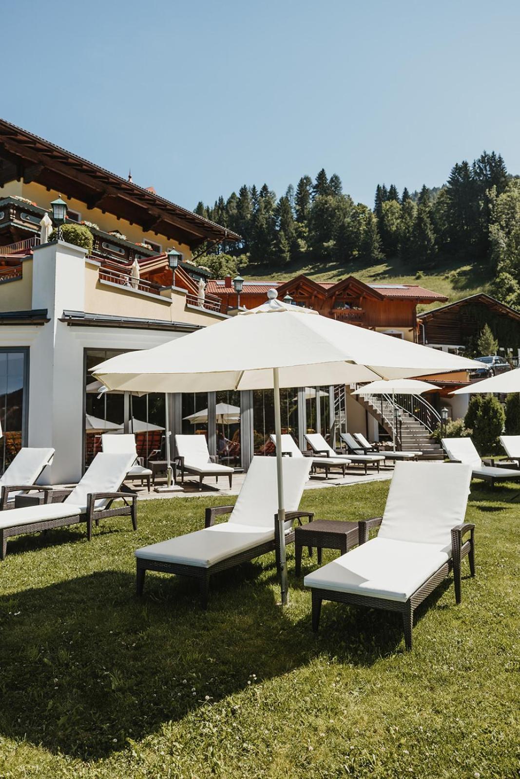 Gut Berg Naturhotel Sankt Johann im Pongau Exterior foto